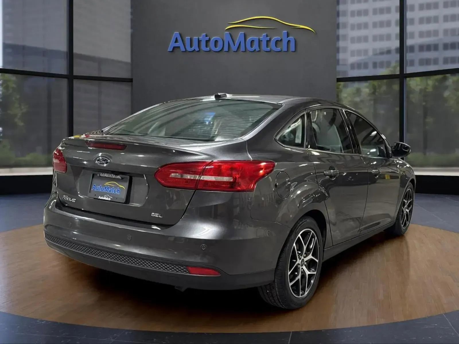 Used 2018 Ford Focus SEL image 8