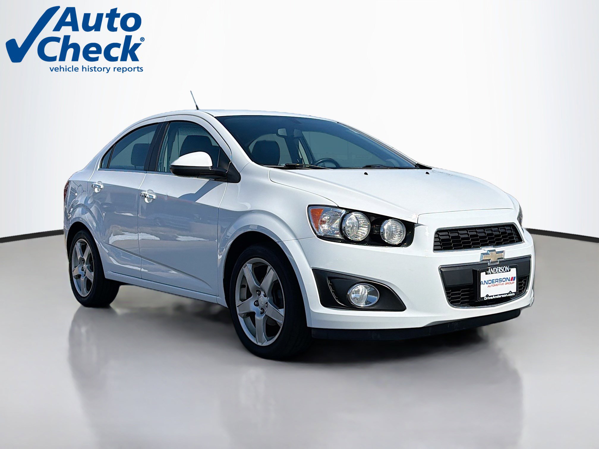 Used 2014 Chevrolet Sonic LTZ image 1