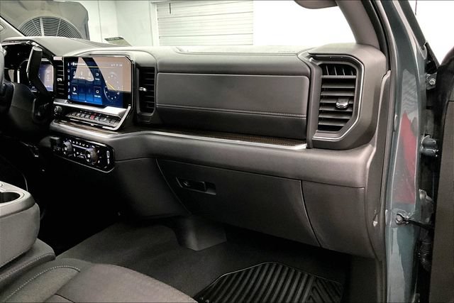 Used 2026 Chevrolet Silverado 1500 LT AWD/4WD image 20