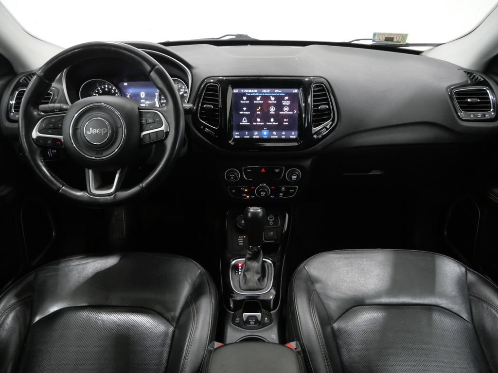 Used 2018 Jeep Compass Limited w/ Navigation Group AWD/4WD image 9