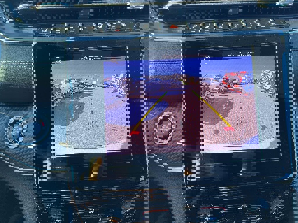 New 2025 Jeep Grand Cherokee L Laredo image 27