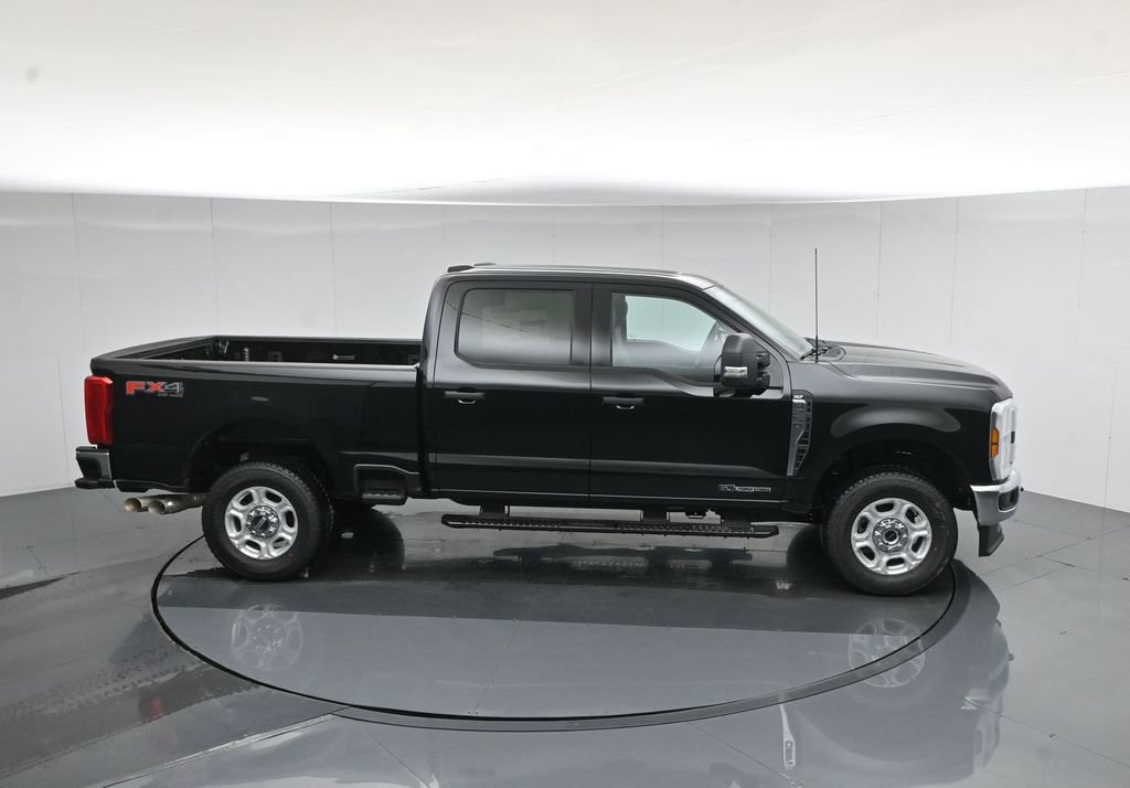 New 2026 Ford F250 XLT w/ FX4 Off-Road Package AWD/4WD image 53