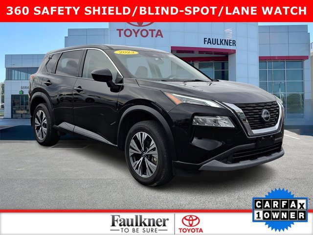 Used 2023 Nissan Rogue SV image 1