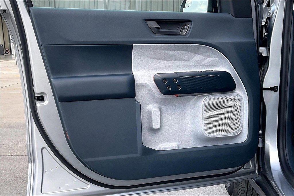 Used 2024 Ford Maverick XLT image 22