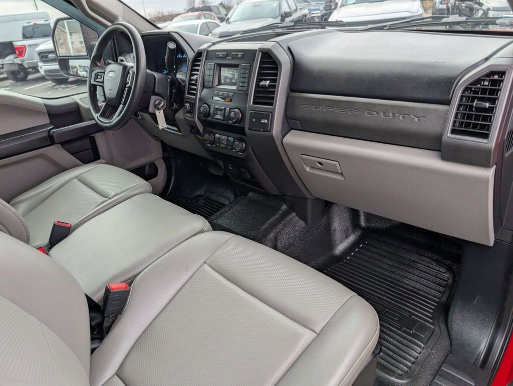 Used 2021 Ford F250 XL w/ Power Equipment Group image 46