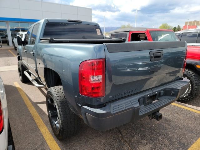 Used 2009 Chevrolet Silverado 2500 LT w/ Exterior Plus Package image 6