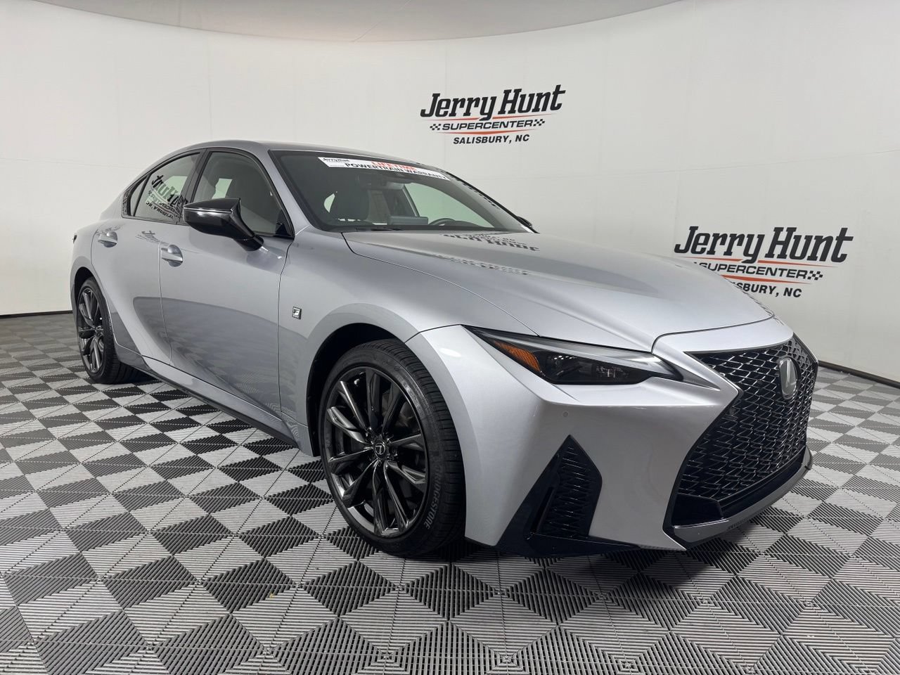 Used 2025 Lexus IS 350 F Sport AWD/4WD image 5