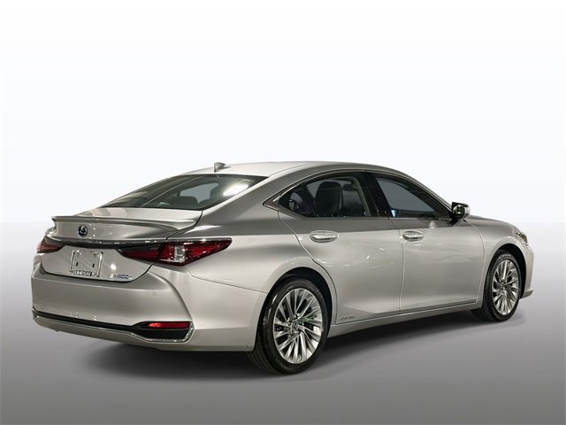 Certified 2021 Lexus ES 300h w/ Accessory Package image 10