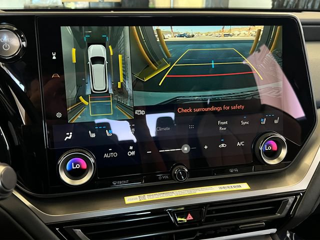 New 2026 Lexus TX 500h AWD image 32