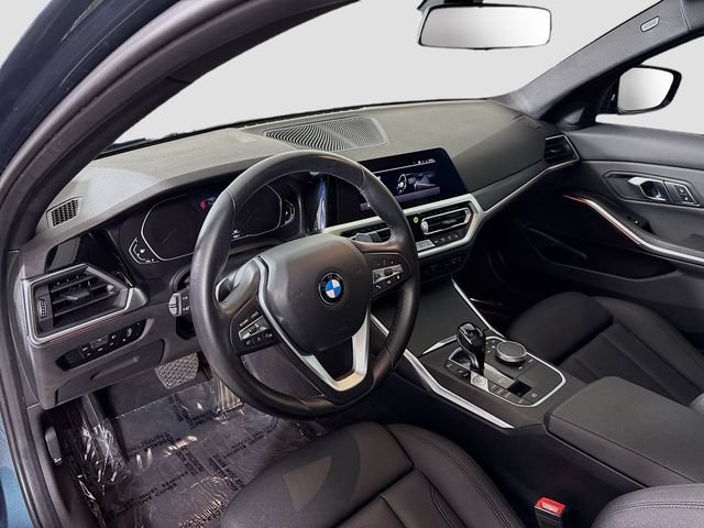 Used 2021 BMW 330i Sedan w/ Driving Assistance Package RWD image 9