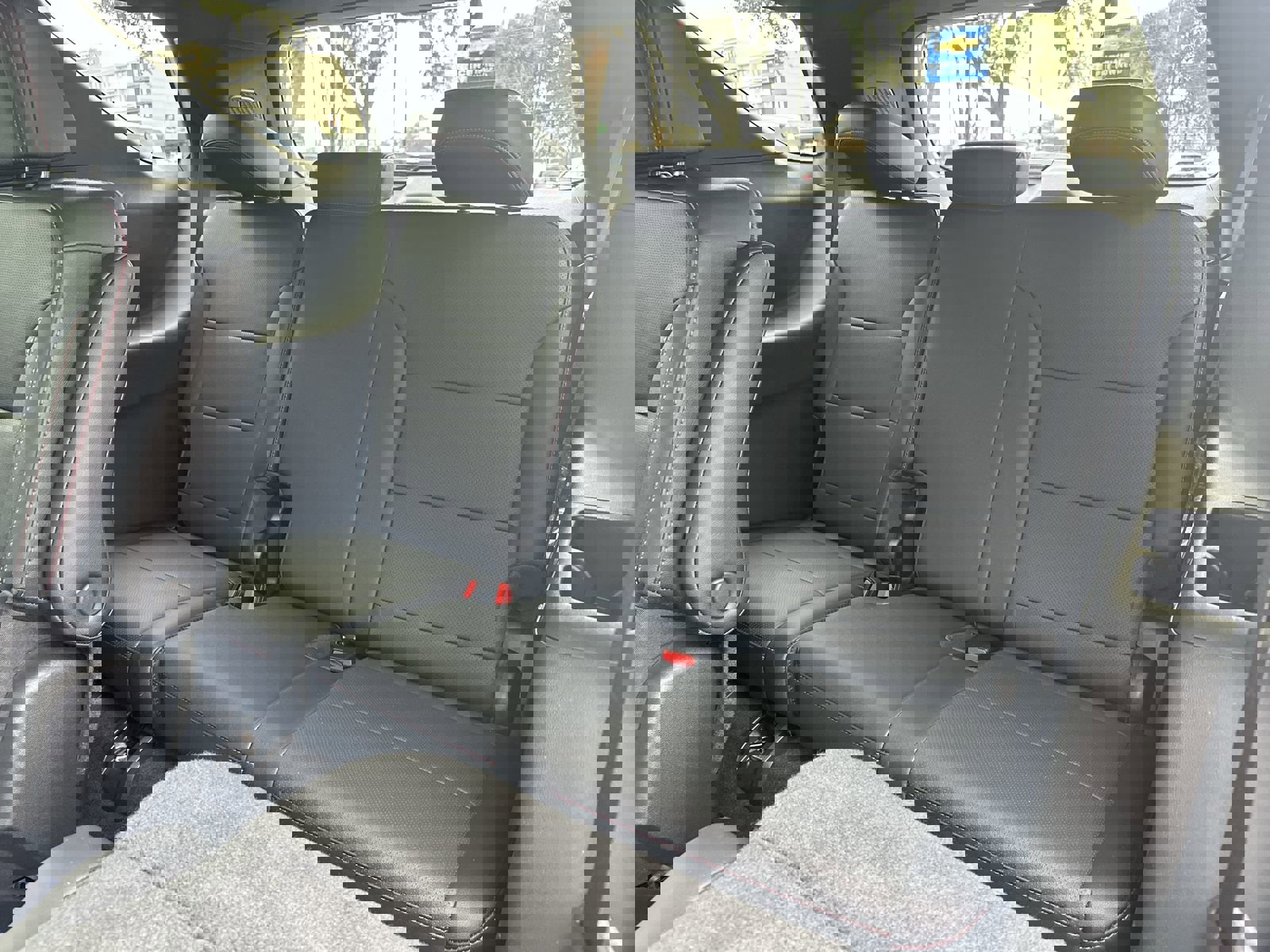 Used 2024 Chevrolet Traverse Z71 w/ Enhanced Driving Package image 32