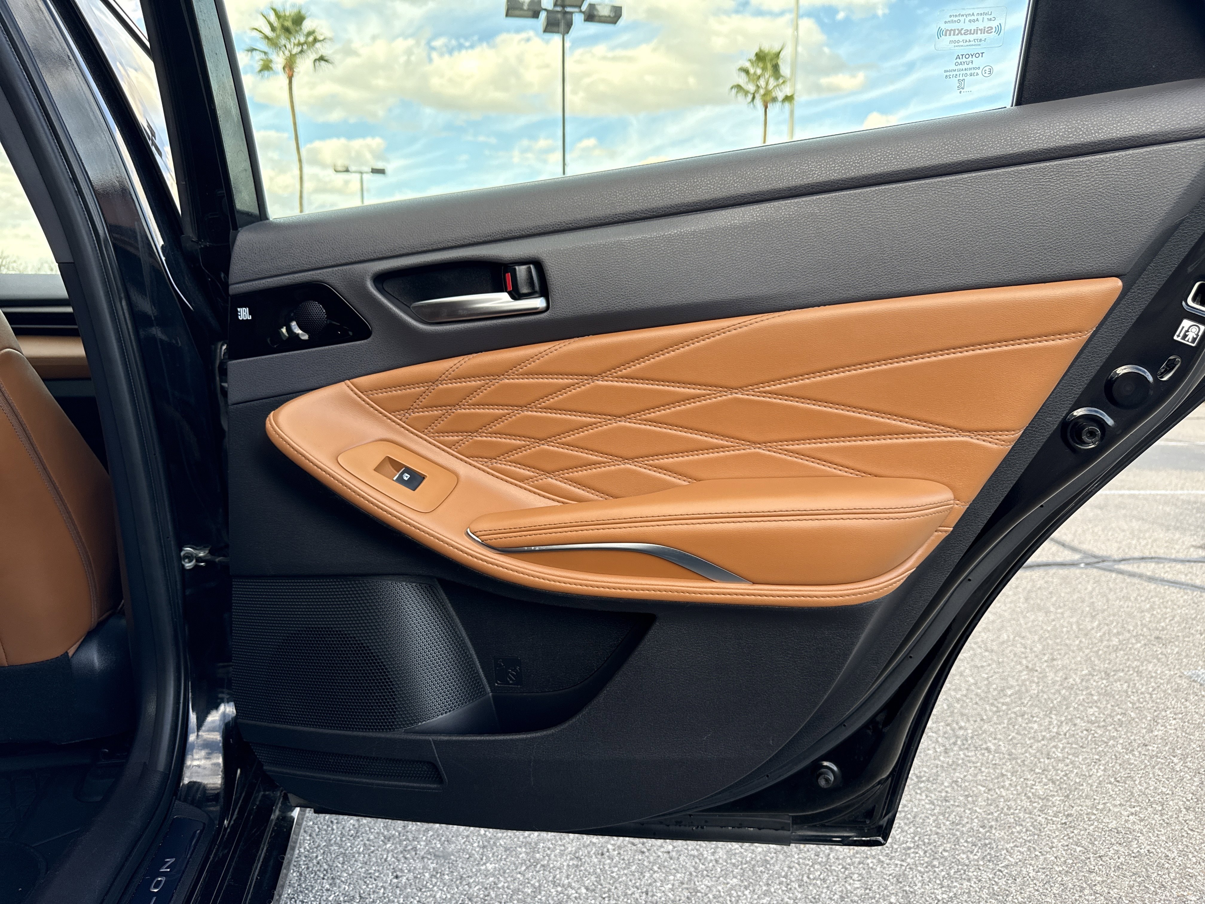 Used 2019 Toyota Avalon Limited w/ All Weather Liner Package image 46