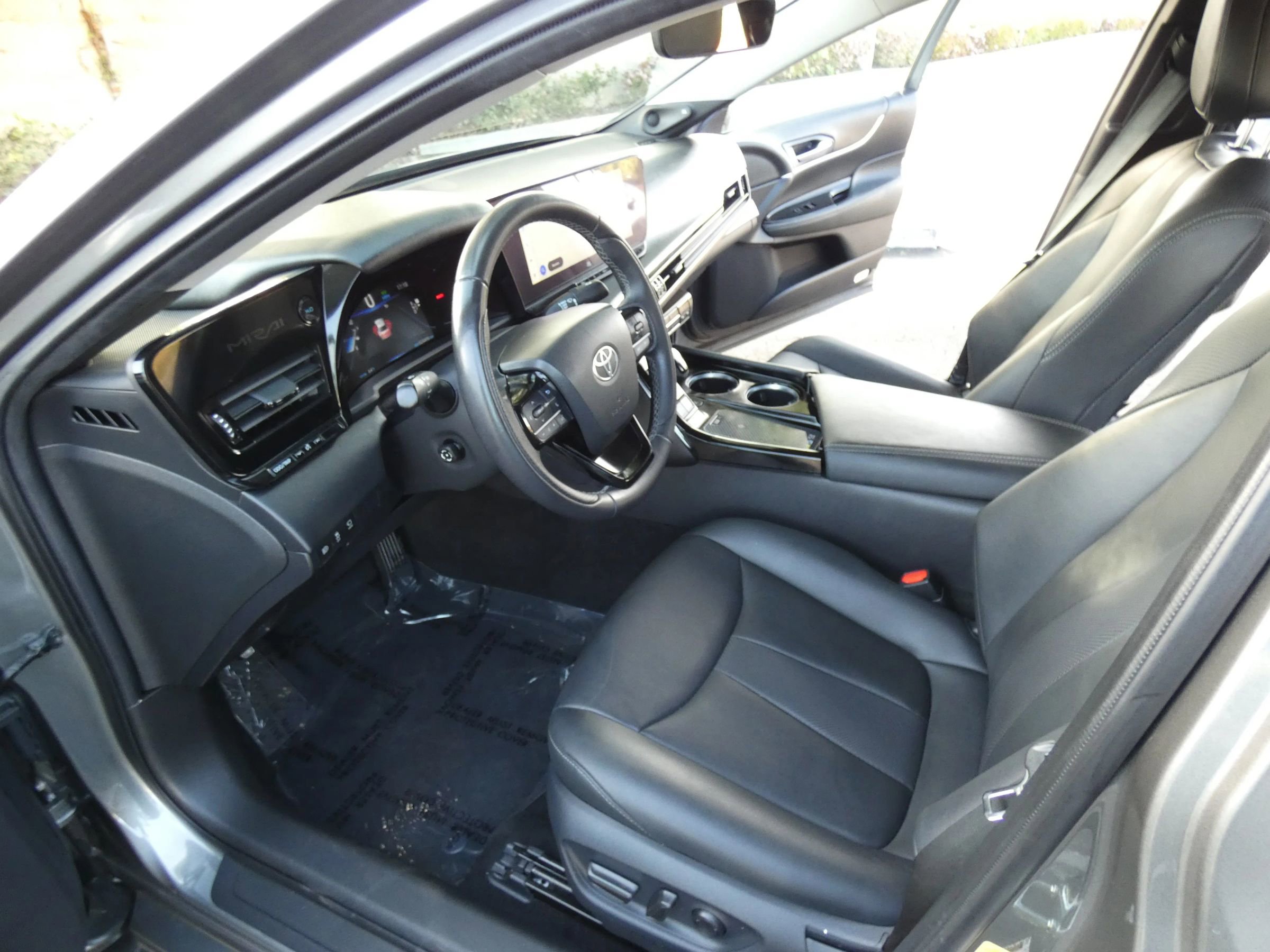 Used 2023 Toyota Mirai image 41