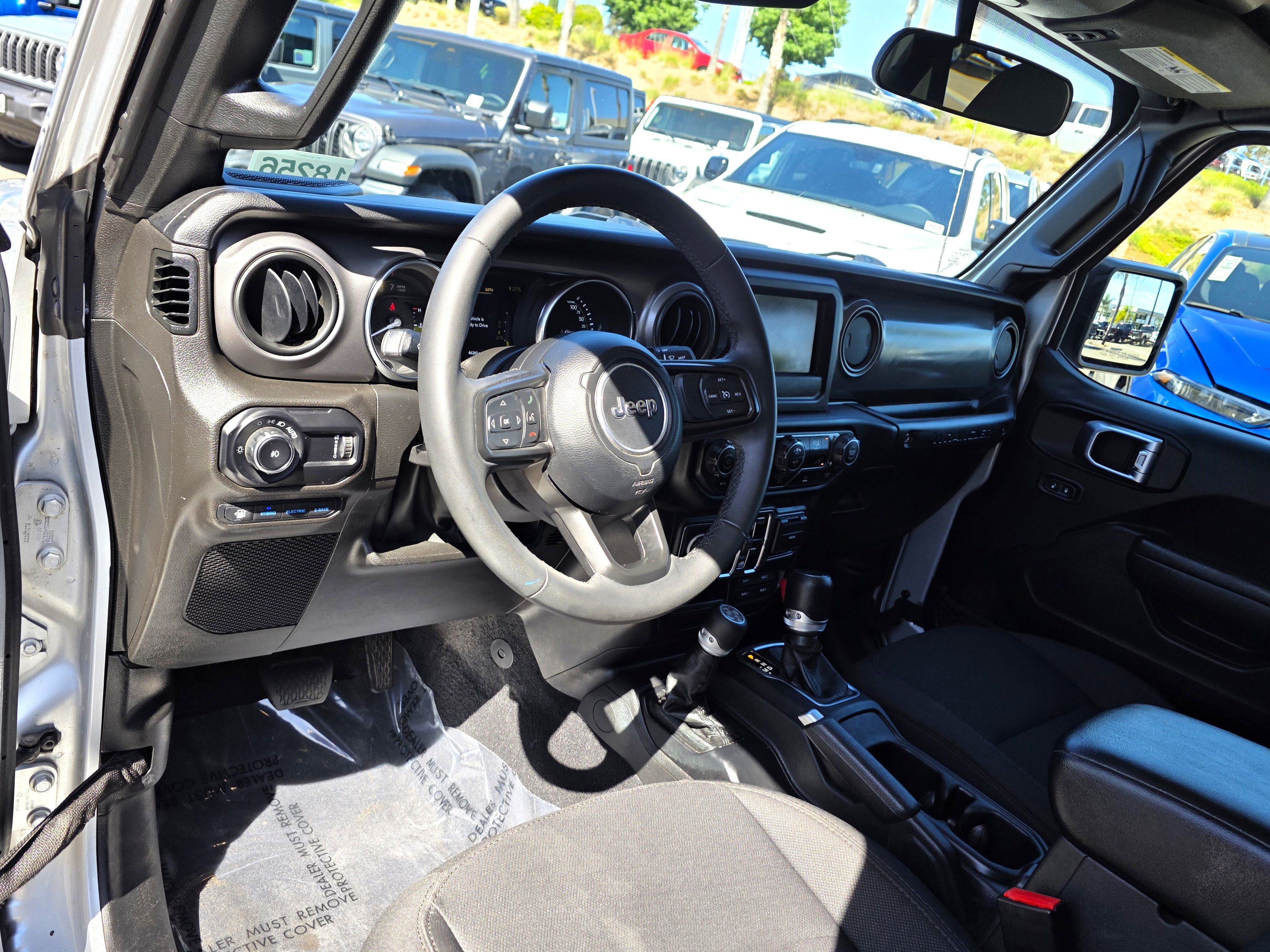 Certified 2023 Jeep Wrangler Unlimited image 15