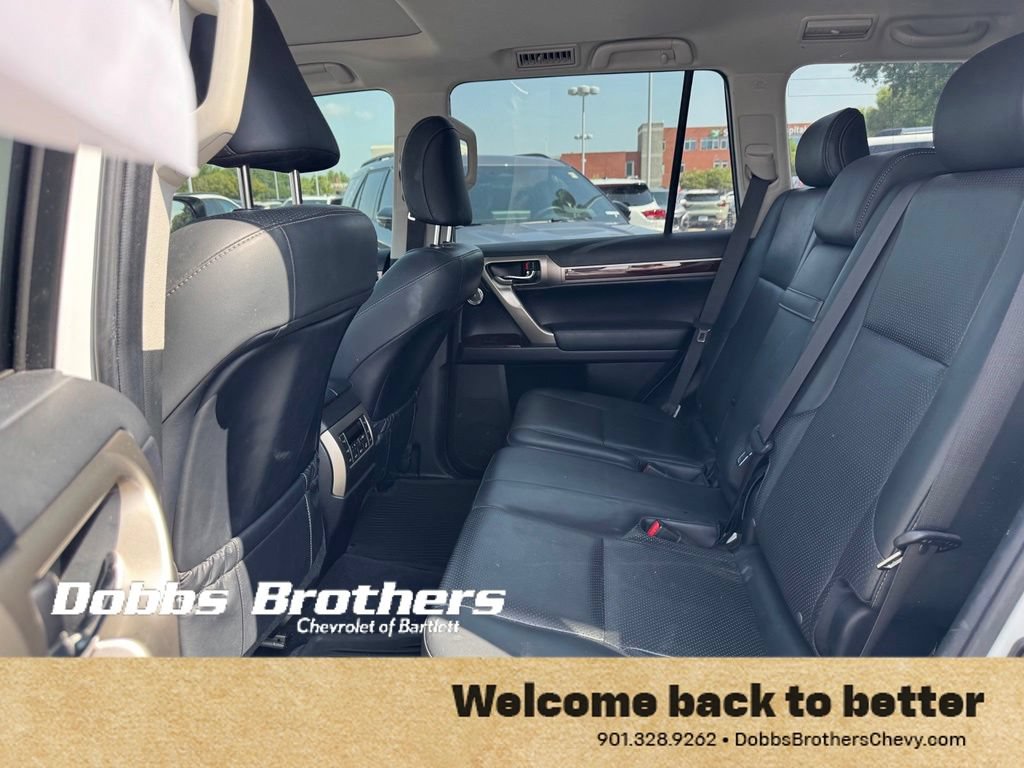 Used 2019 Lexus GX 460 Luxury w/ Preferred Accessory Package AWD/4WD image 17