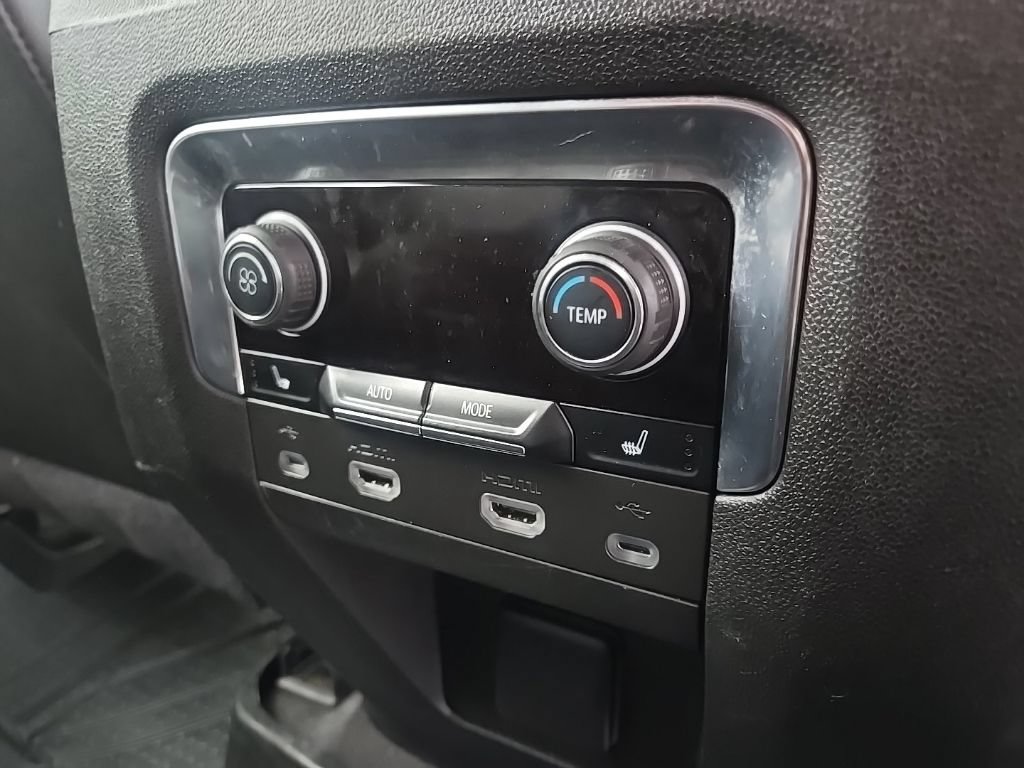 Used 2021 Chevrolet Tahoe RST w/ Luxury Package AWD/4WD image 89