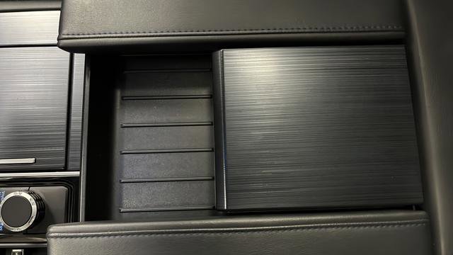 Used 2024 Toyota Sequoia Platinum AWD/4WD image 20