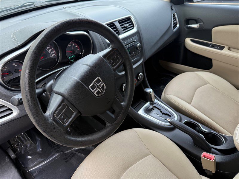 Used 2013 Dodge Avenger SE FWD image 15