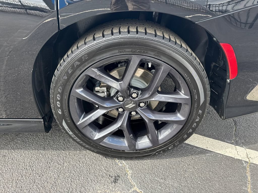 Used 2023 Dodge Charger R/T w/ Blacktop Package image 20