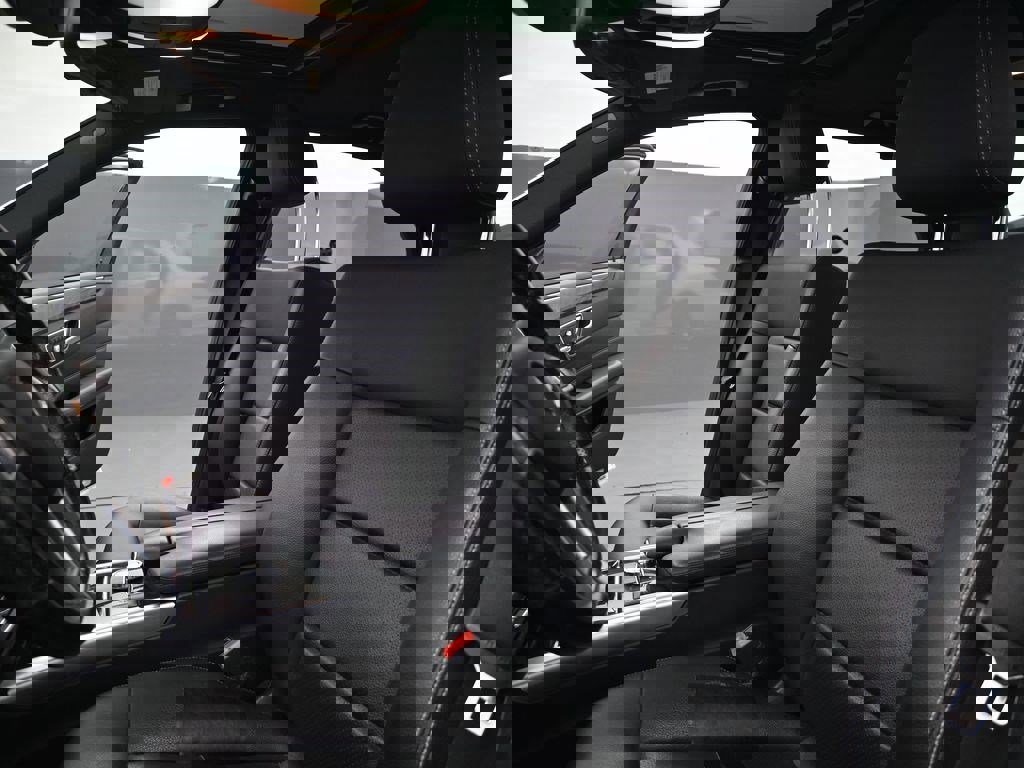 Used 2015 Mercedes-Benz E 350 Sedan image 15