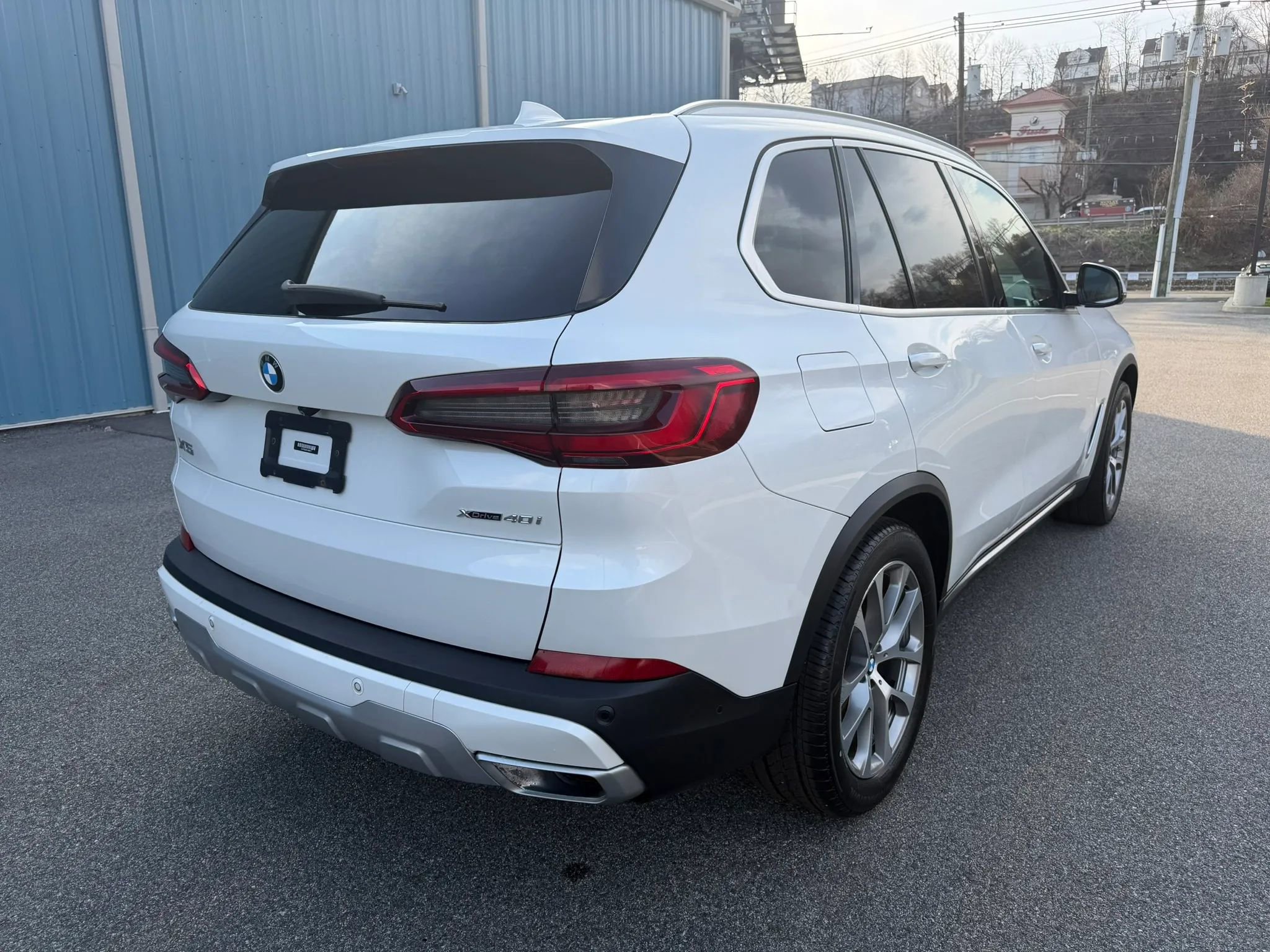 Used 2019 BMW X5 xDrive40i w/ Premium Package 2 AWD/4WD image 10