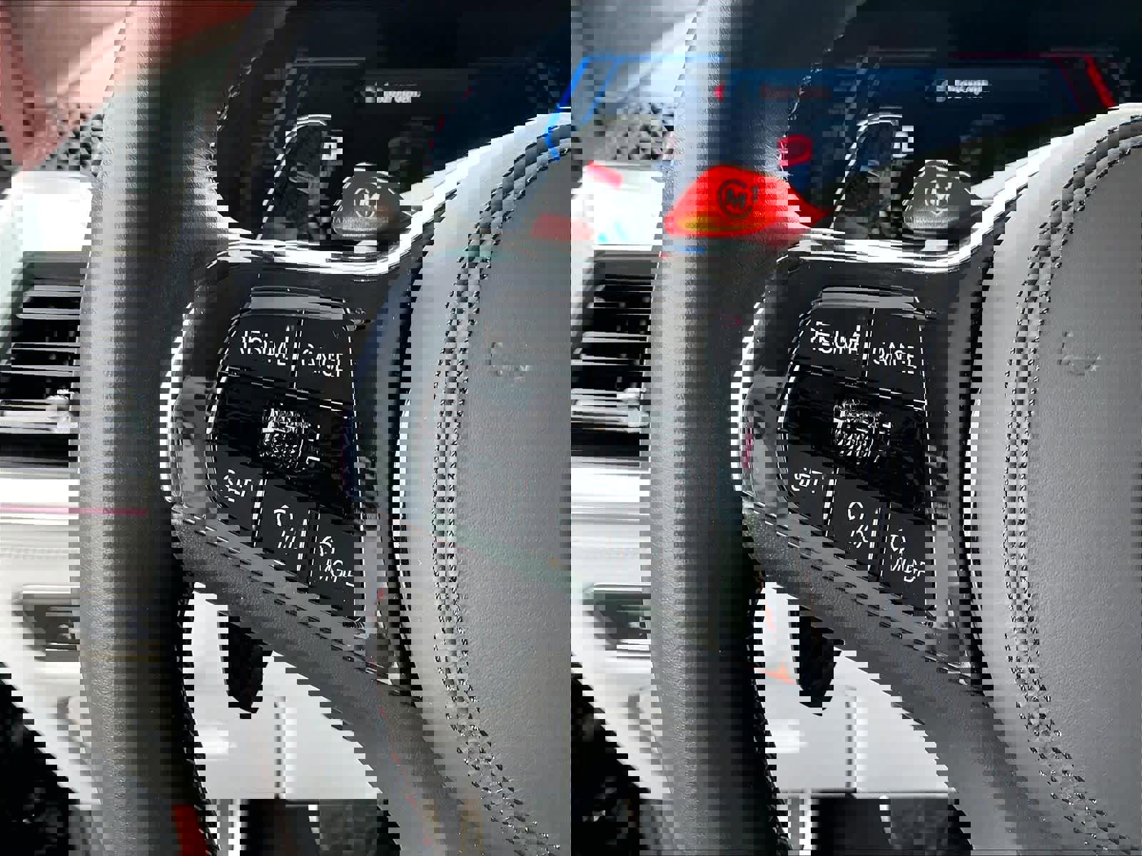 Used 2025 BMW XM image 18