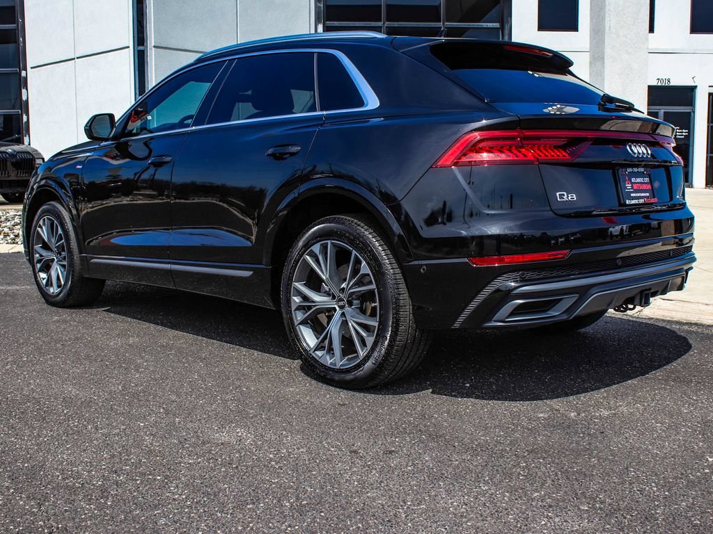 Used 2023 Audi Q8 Premium Plus w/ Premium Plus Package AWD/4WD image 4