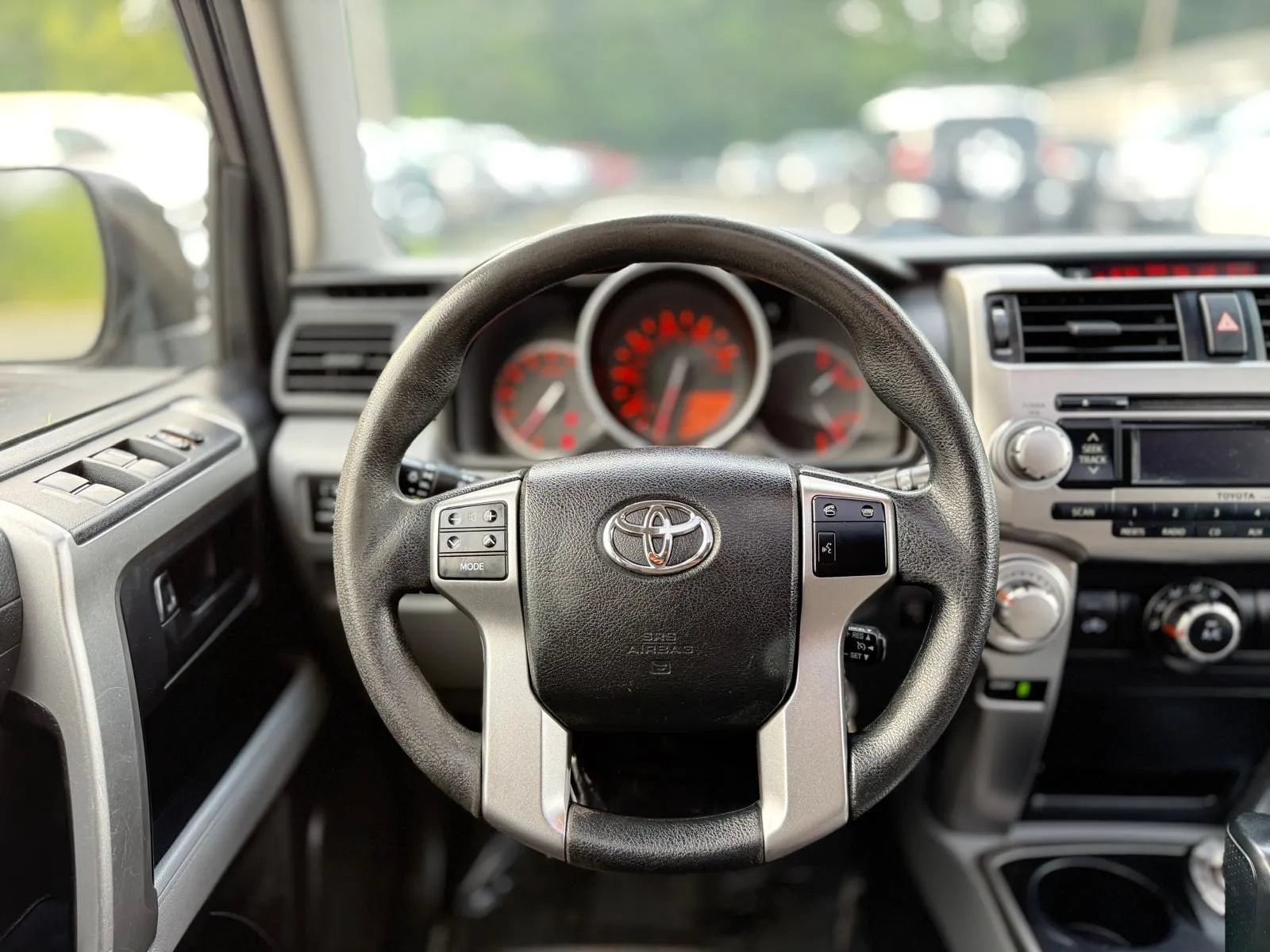 Used 2013 Toyota 4Runner SR5 w/ Convenience Pkg AWD/4WD image 17