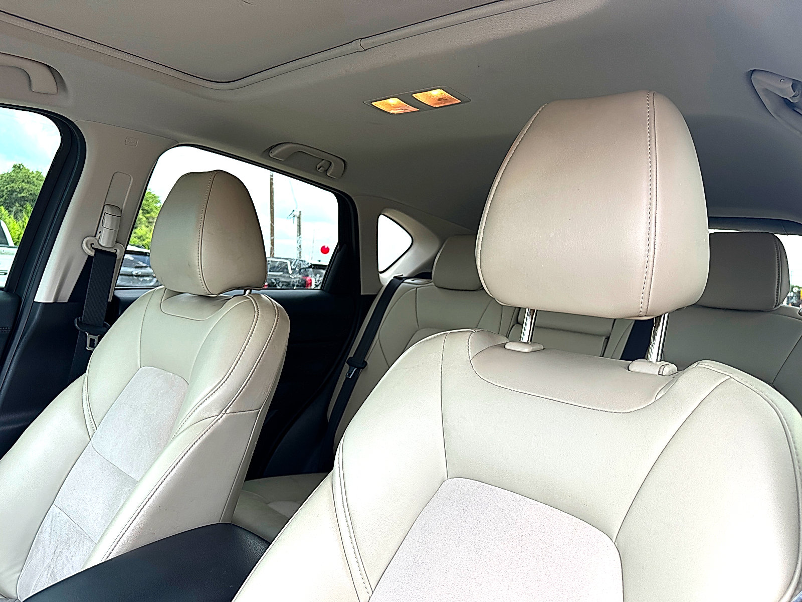 Used 2020 MAZDA CX-5 Touring FWD image 6