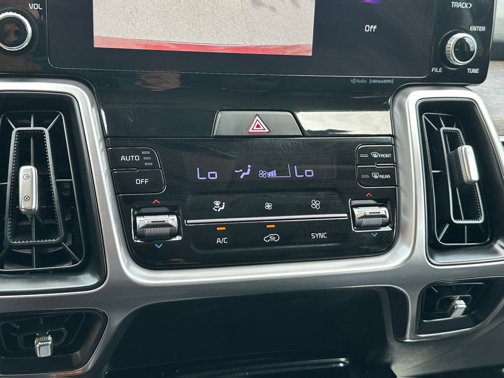 Certified 2023 Kia Sorento S AWD/4WD image 24
