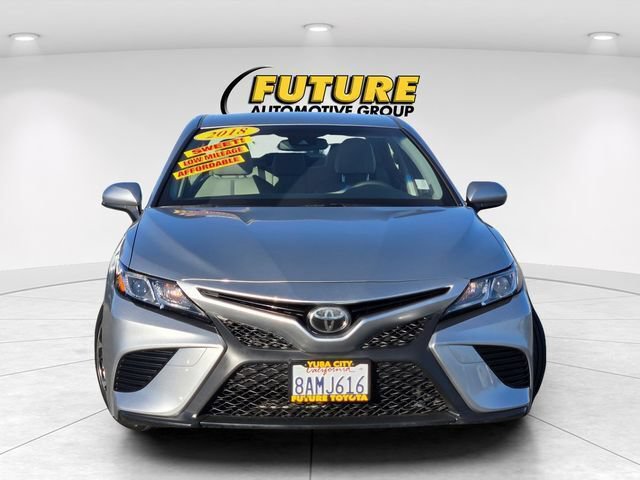 Certified 2018 Toyota Camry SE FWD image 2