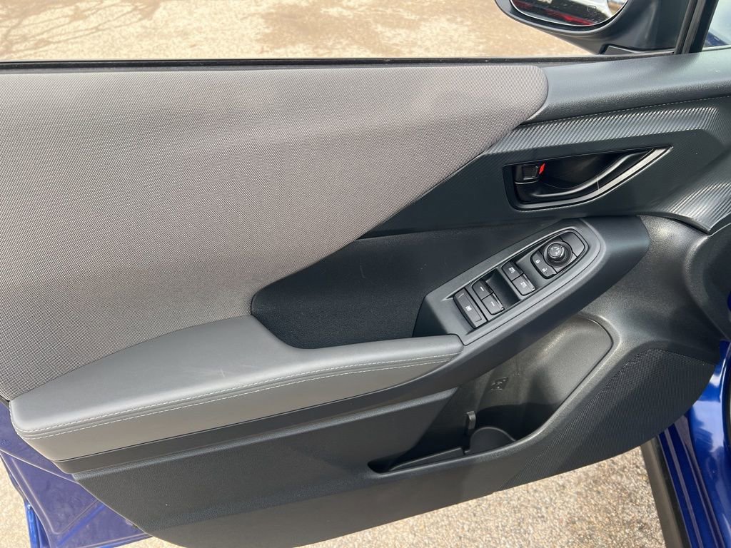 Used 2024 Subaru Crosstrek 2.0i Premium image 7