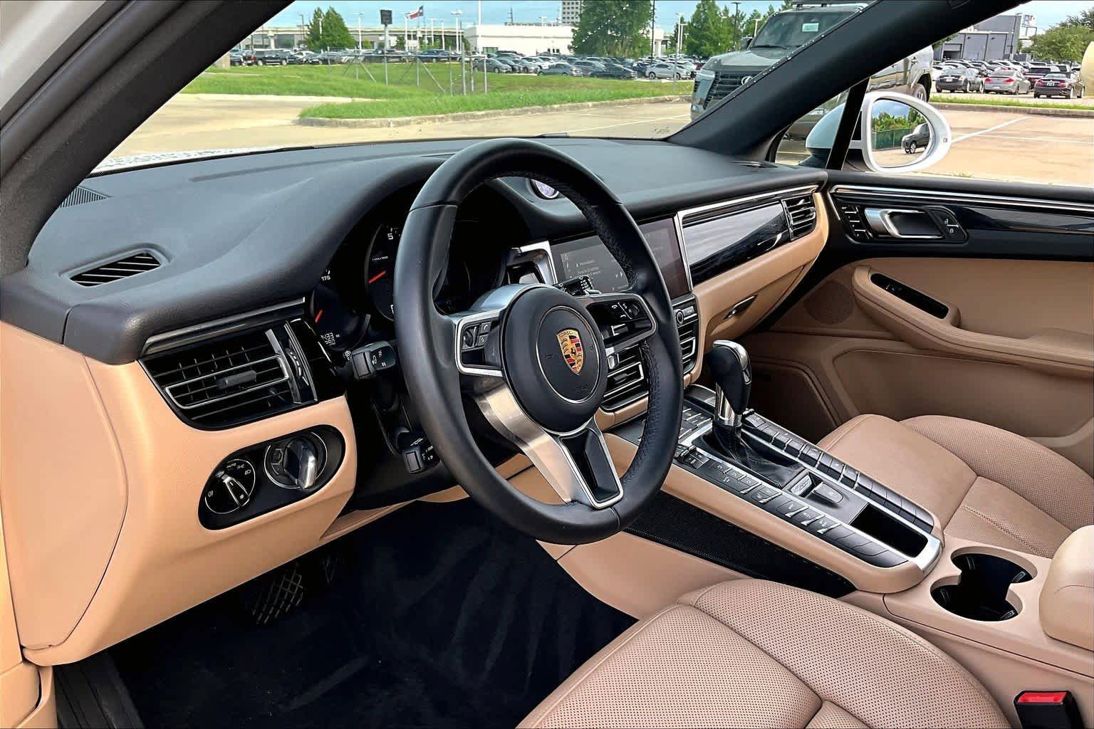 Used 2021 Porsche Macan AWD/4WD image 15