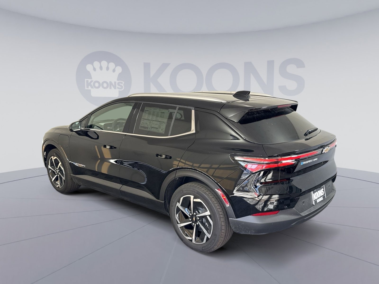 New 2026 Chevrolet Equinox EV LT image 4