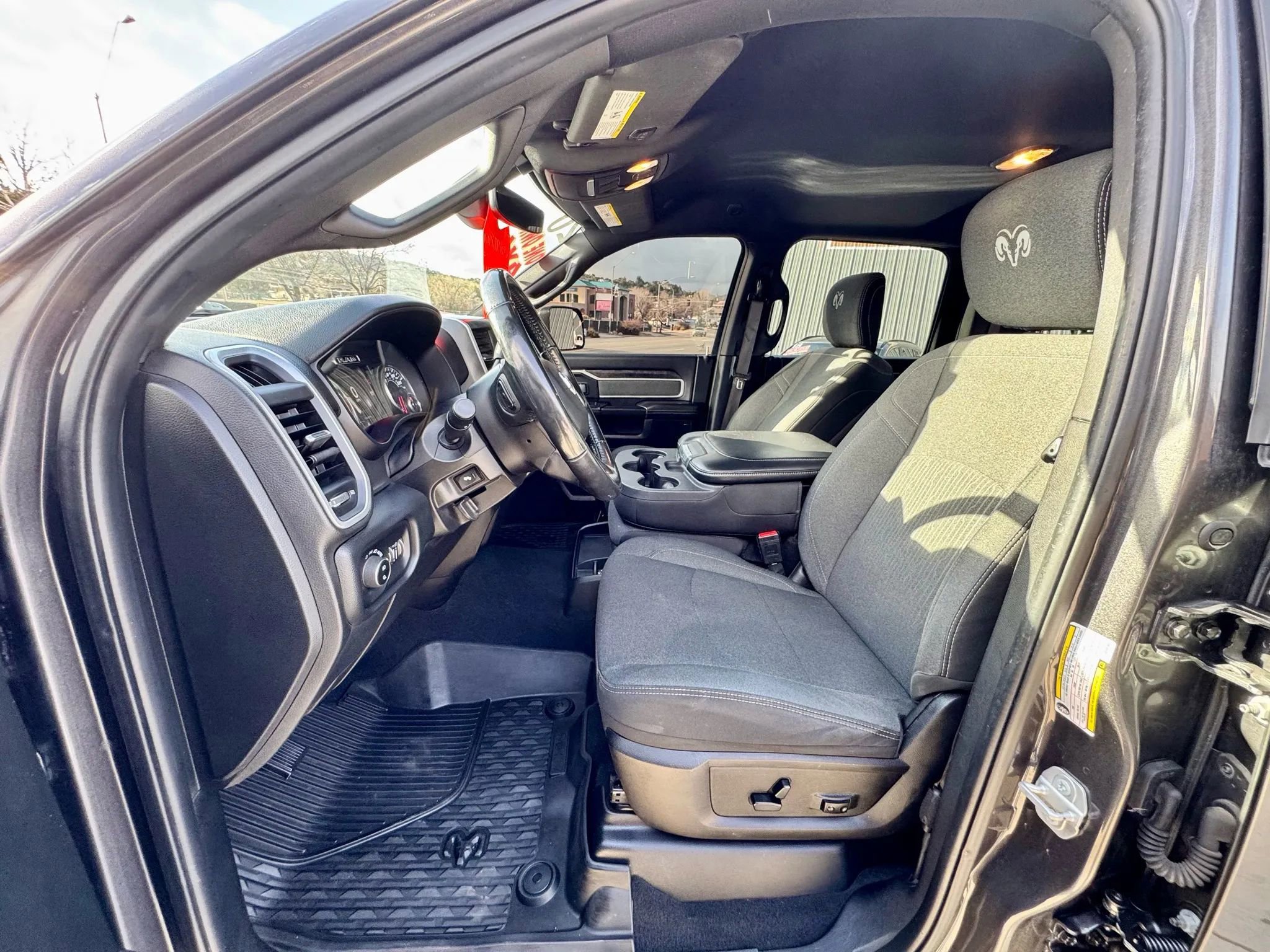 Used 2020 RAM 2500 Big Horn w/ Level 2 Equipment Group image 8