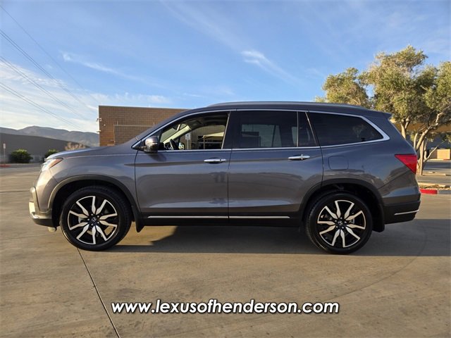Used 2021 Honda Pilot Touring image 3