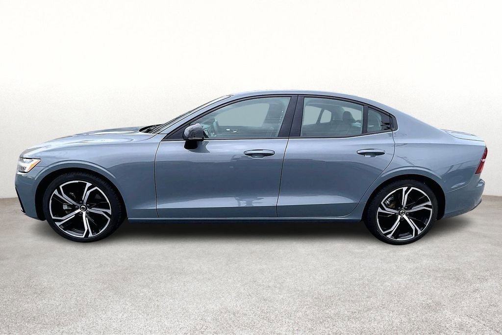 Used 2024 Volvo S60 B5 Core image 43