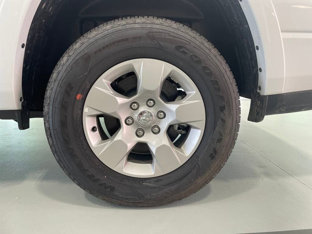 Used 2025 RAM 1500 Big Horn image 8