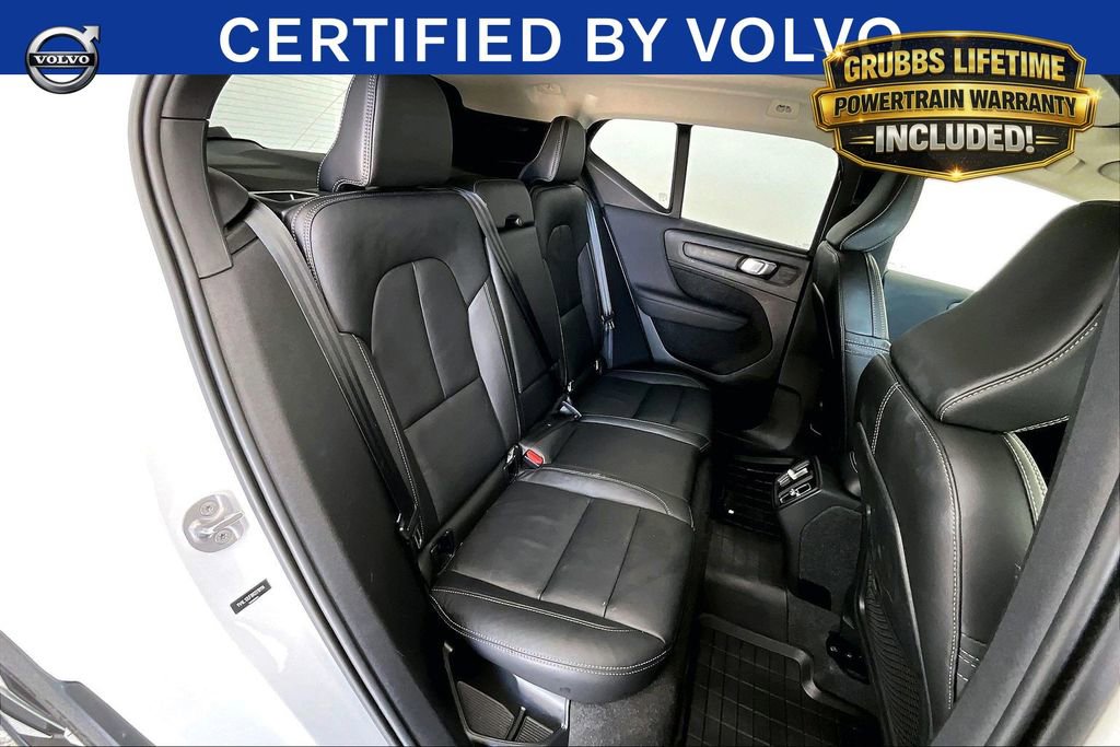 Certified 2024 Volvo XC40 B5 Ultimate w/ Protection Package Premier AWD/4WD image 34