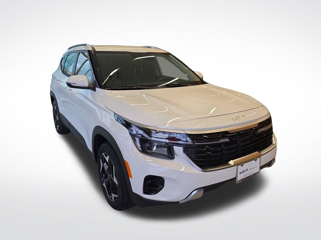 Certified 2026 Kia Seltos S FWD image 11
