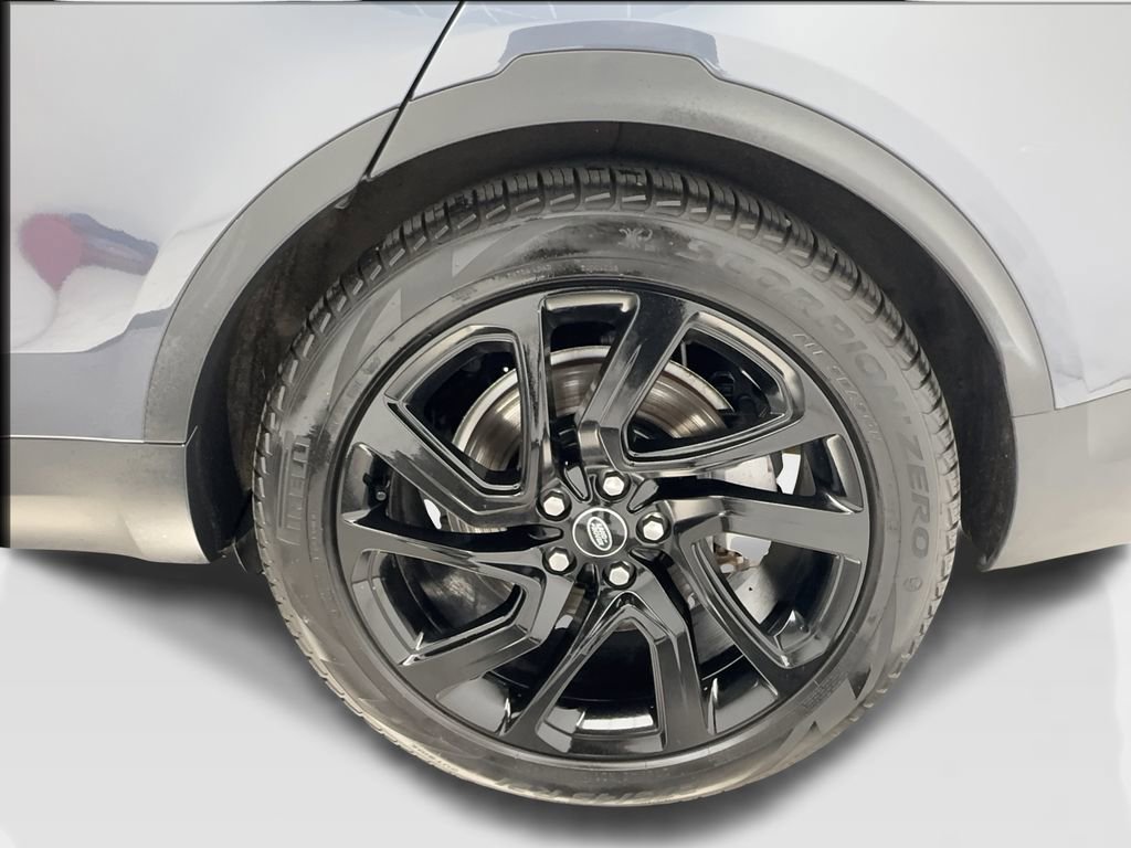 Used 2025 Land Rover Discovery S AWD/4WD image 11