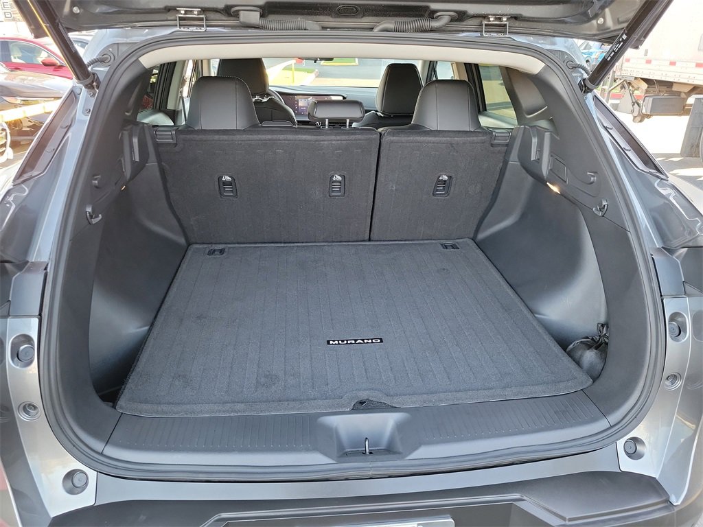 Used 2025 Nissan Murano SV image 21