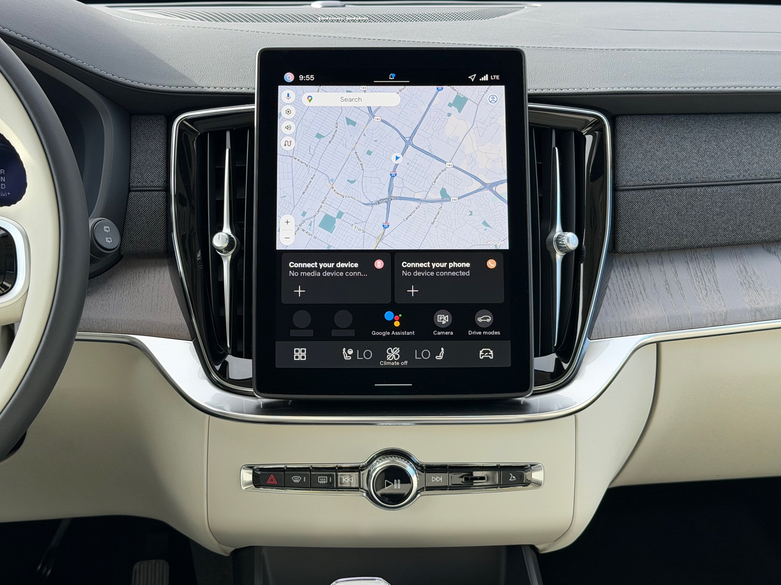 New 2026 Volvo XC90 B6 Ultra w/ Protection Package AWD/4WD image 13