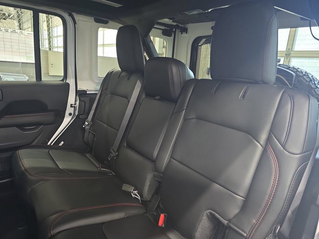 New 2026 Jeep Wrangler Unlimited Rubicon AWD/4WD image 14