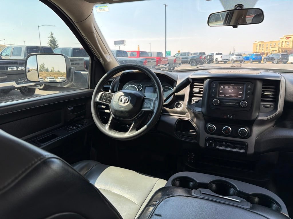 Used 2020 RAM 3500 Tradesman AWD/4WD image 31