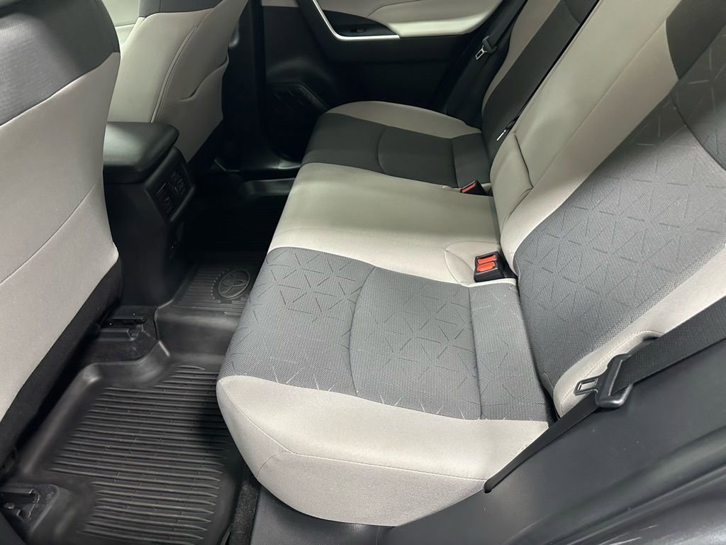 Used 2025 Toyota RAV4 XLE w/ Convenience Package image 45