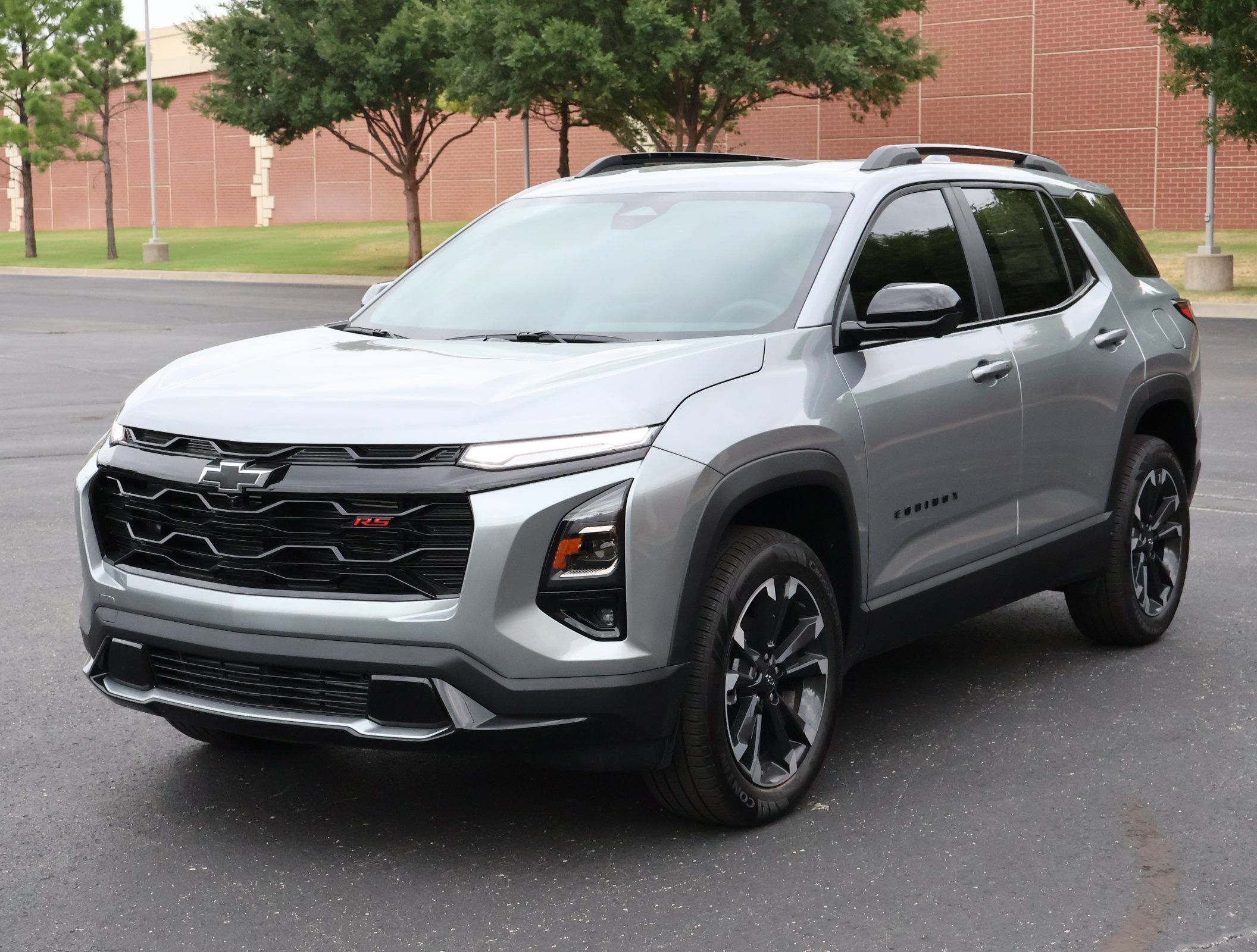 New 2027 Chevrolet Equinox RS w/ Safety and Technology Package FWD image 28