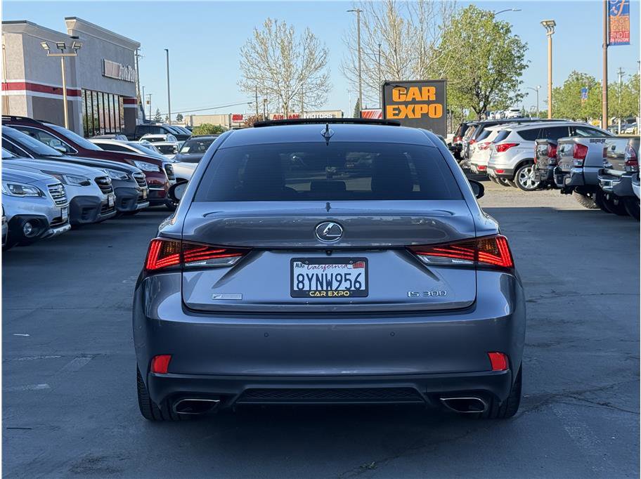 Used 2018 Lexus IS 300 F Sport image 5