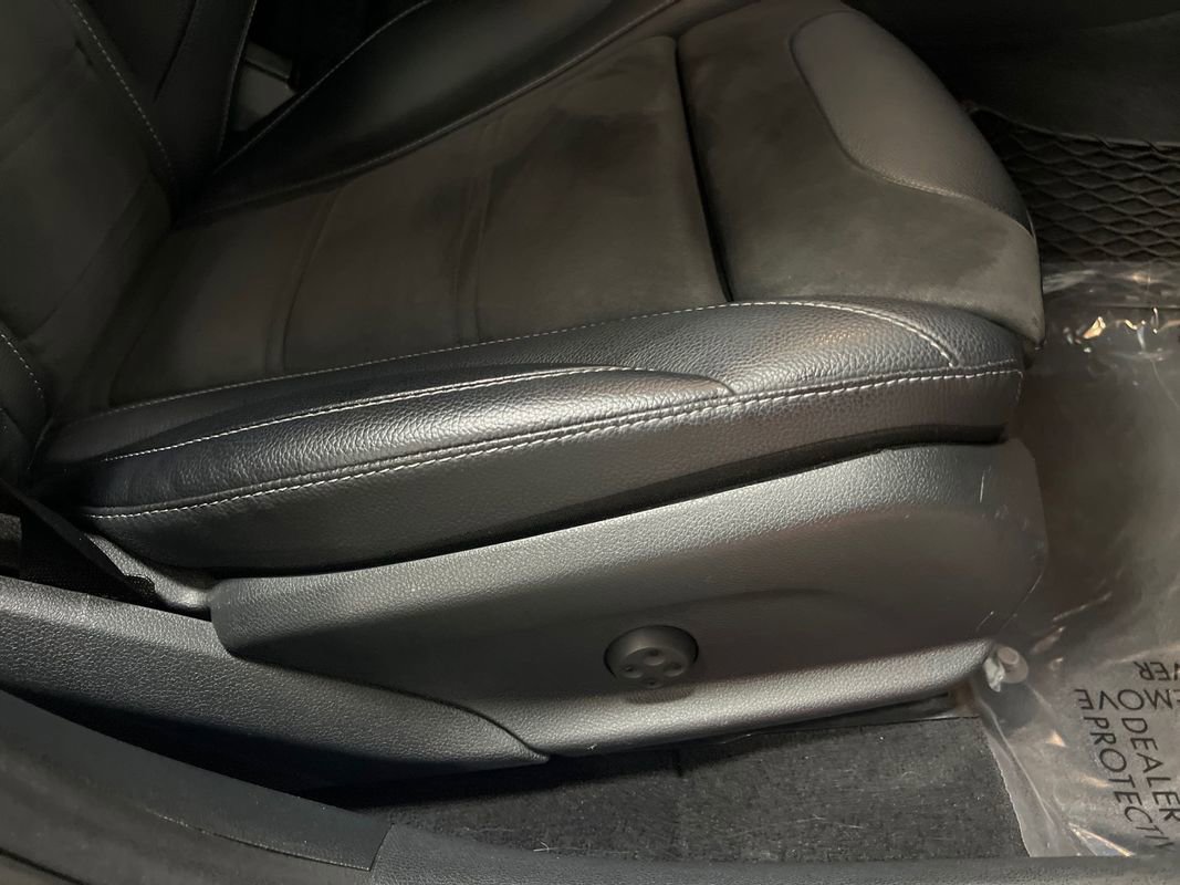 Used 2018 Mercedes-Benz GLC 63 AMG 4MATIC image 86