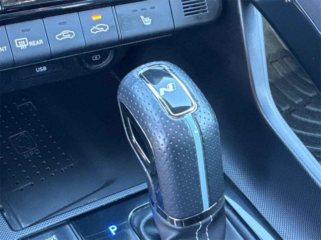 Used 2023 Hyundai Elantra N image 29